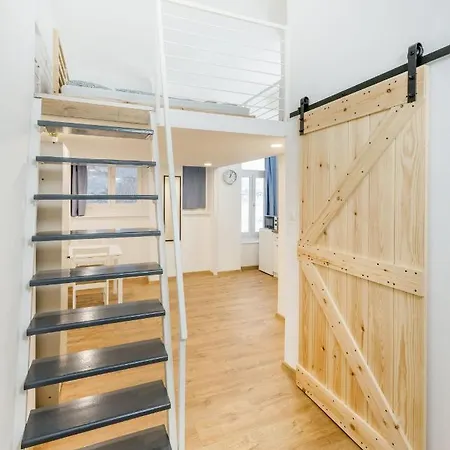 Apartment V12 Budapest