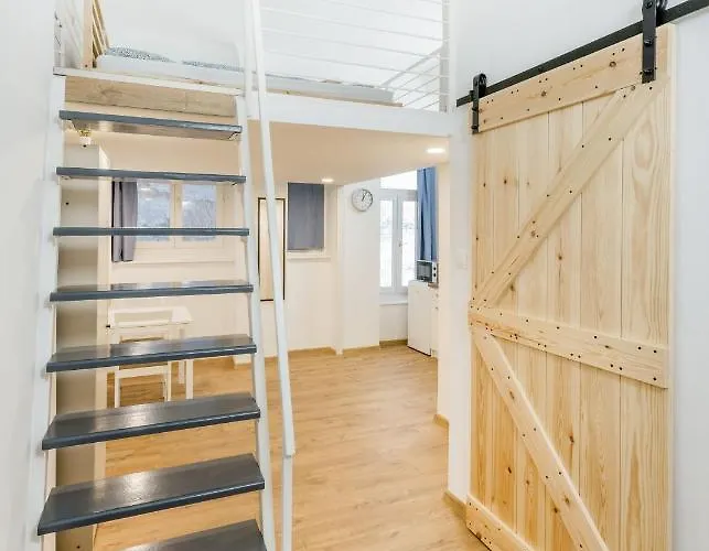 アパート V12 ブダペスト