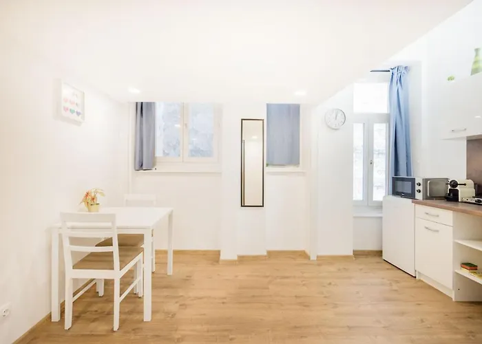 V12 アパート ブダペスト